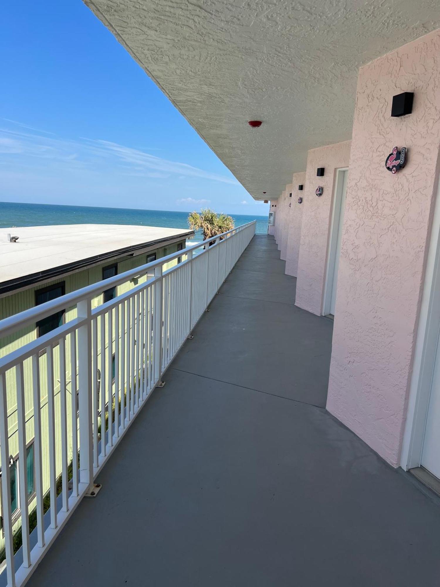 Flamingo Inn Beachfront - Daytona Beach Ngoại thất bức ảnh