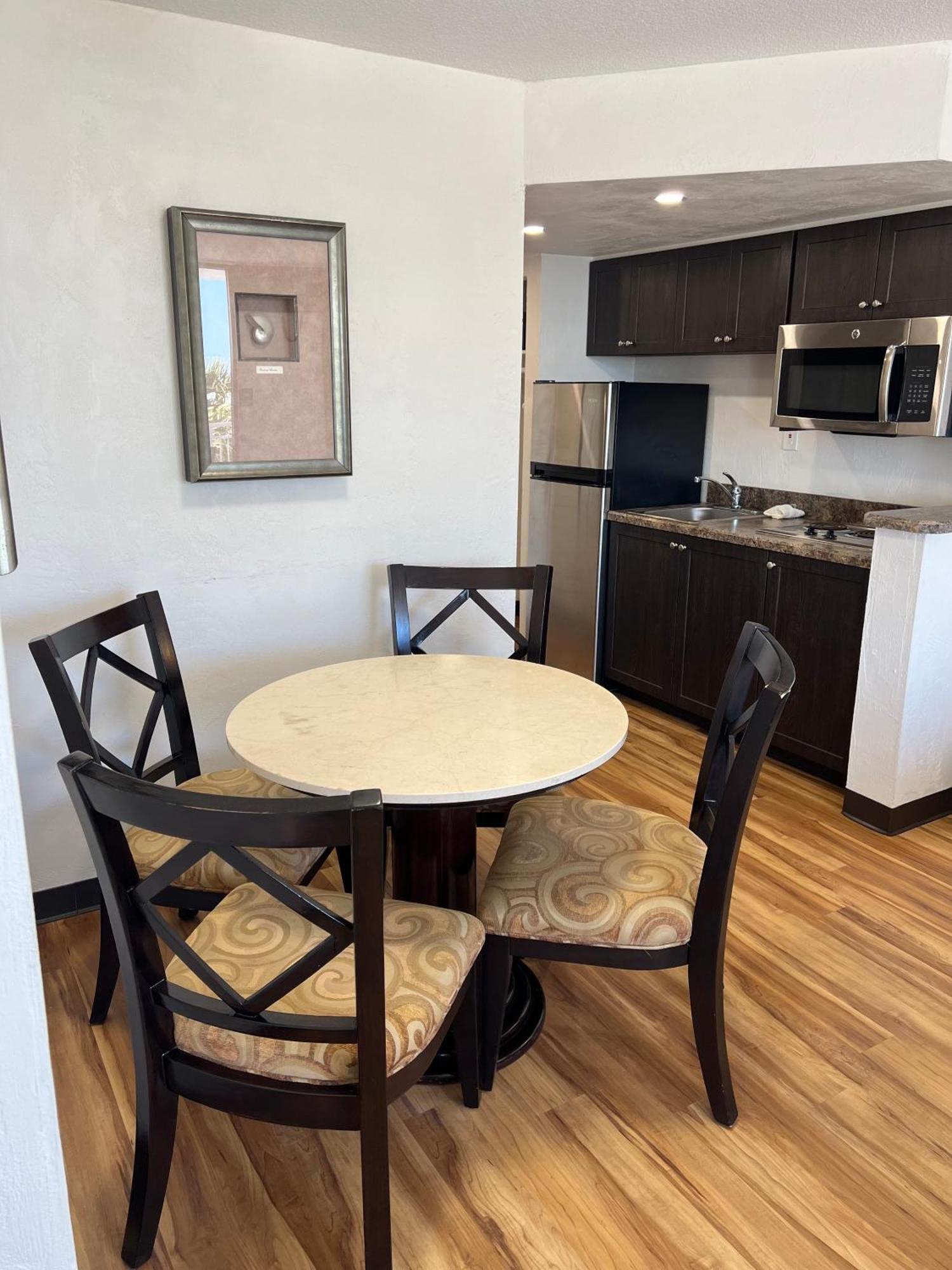 Flamingo Inn Beachfront - Daytona Beach Ngoại thất bức ảnh