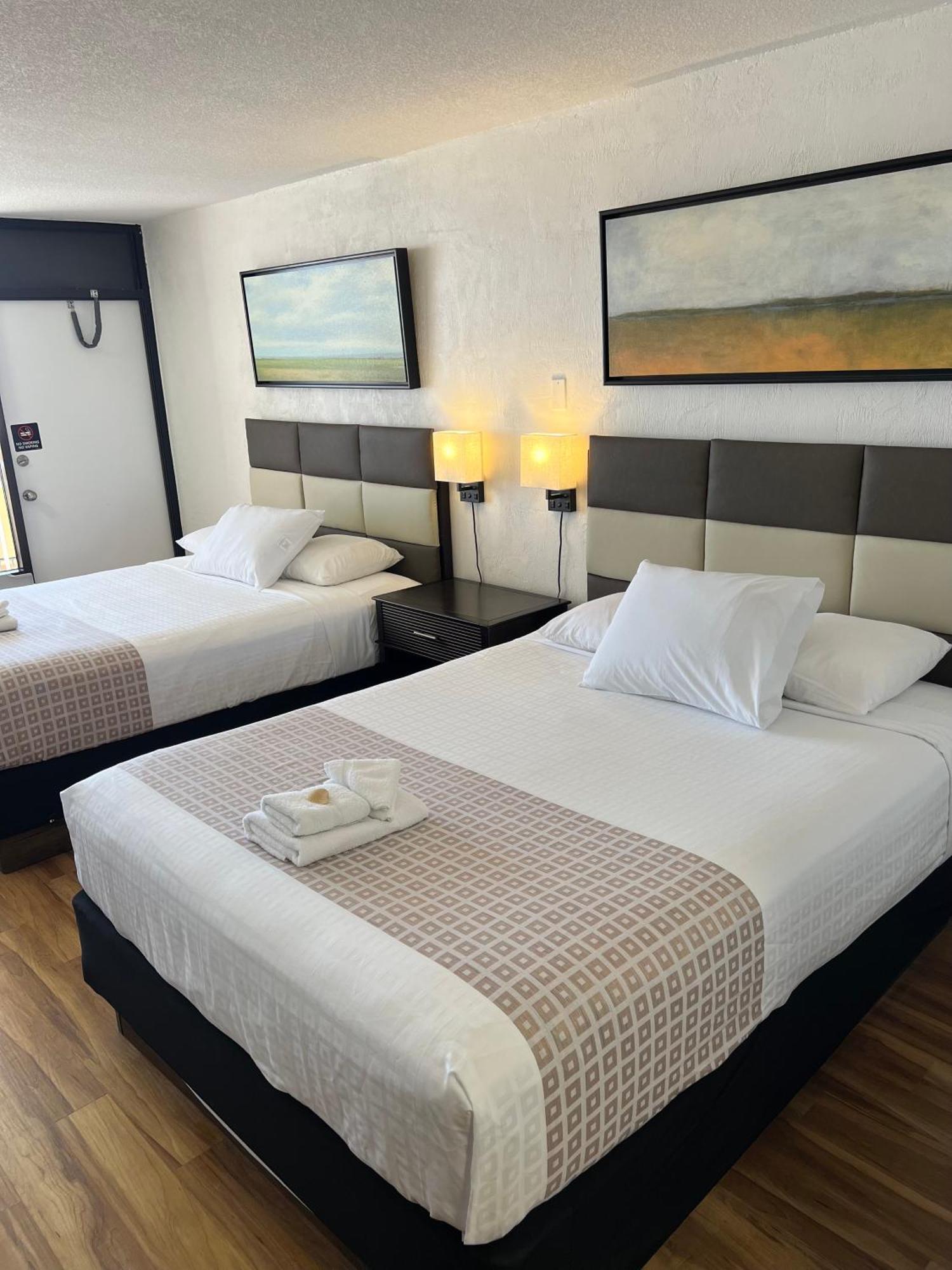 Flamingo Inn Beachfront - Daytona Beach Ngoại thất bức ảnh