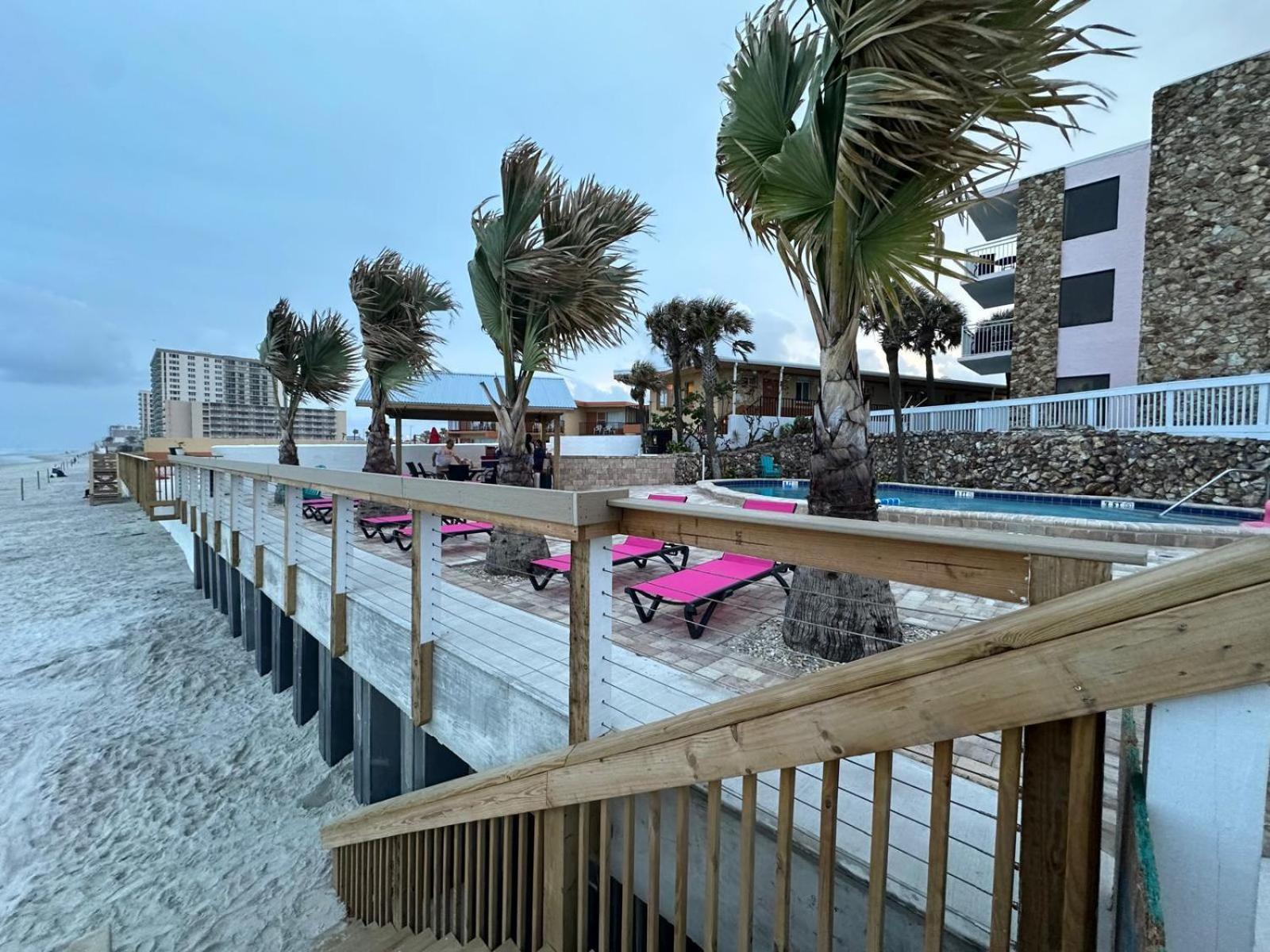 Flamingo Inn Beachfront - Daytona Beach Ngoại thất bức ảnh