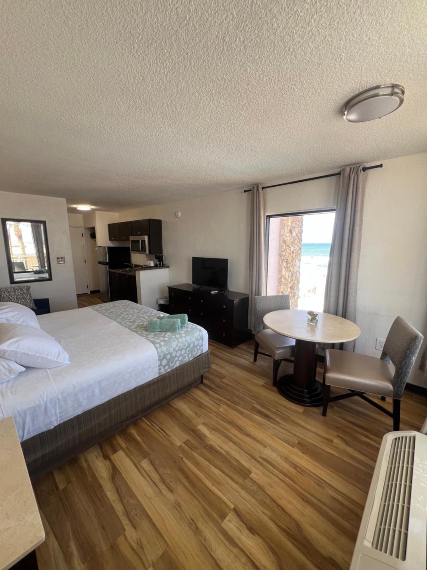 Flamingo Inn Beachfront - Daytona Beach Ngoại thất bức ảnh