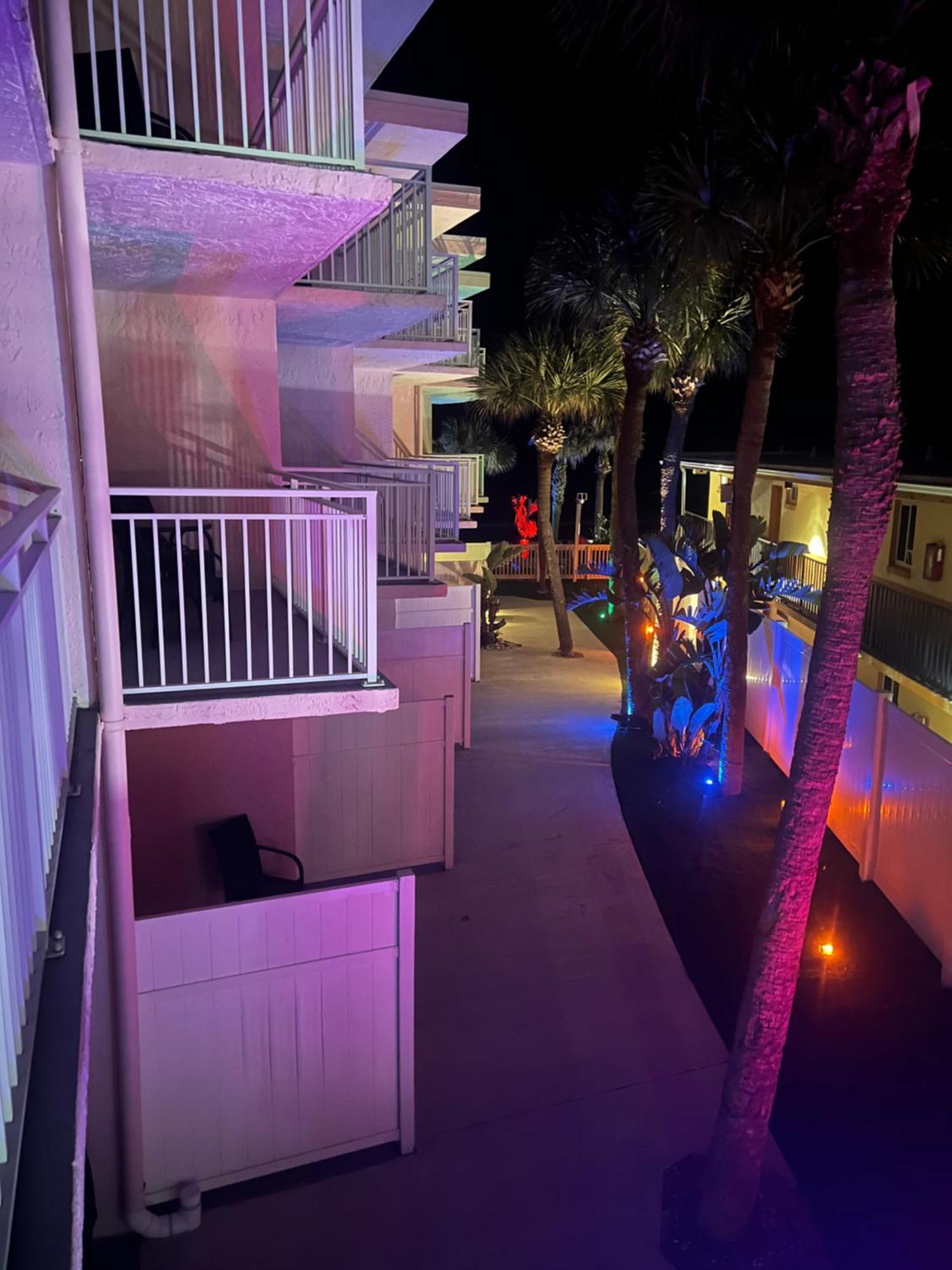 Flamingo Inn Beachfront - Daytona Beach Ngoại thất bức ảnh