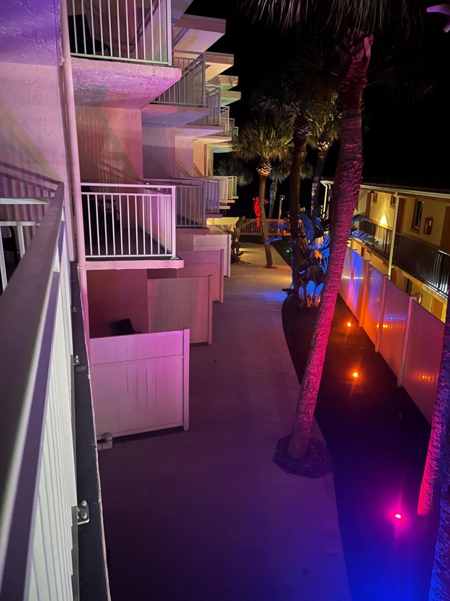 Flamingo Inn Beachfront - Daytona Beach Ngoại thất bức ảnh